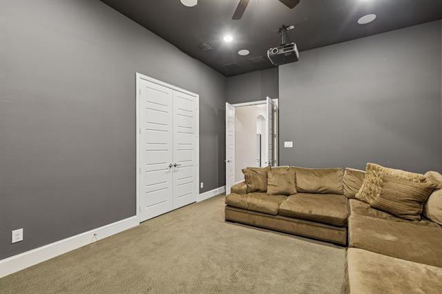 Building Photo - 701 Cherrywood Dr
