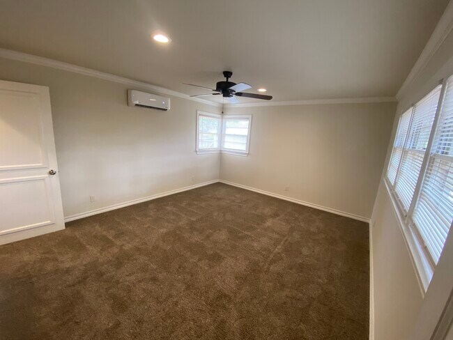 Building Photo - 3107 43rd St