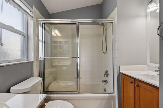 Building Photo - 475 SW Talquin Ln