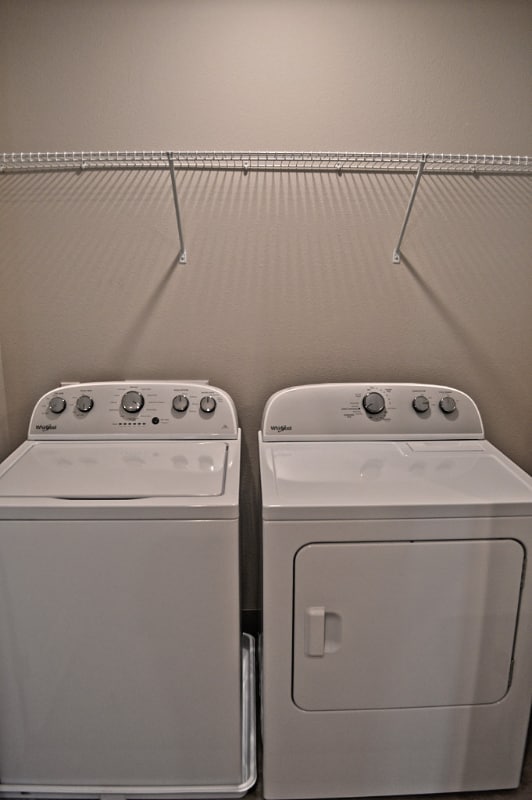 Building Photo - 6918 Delaney Ln NE