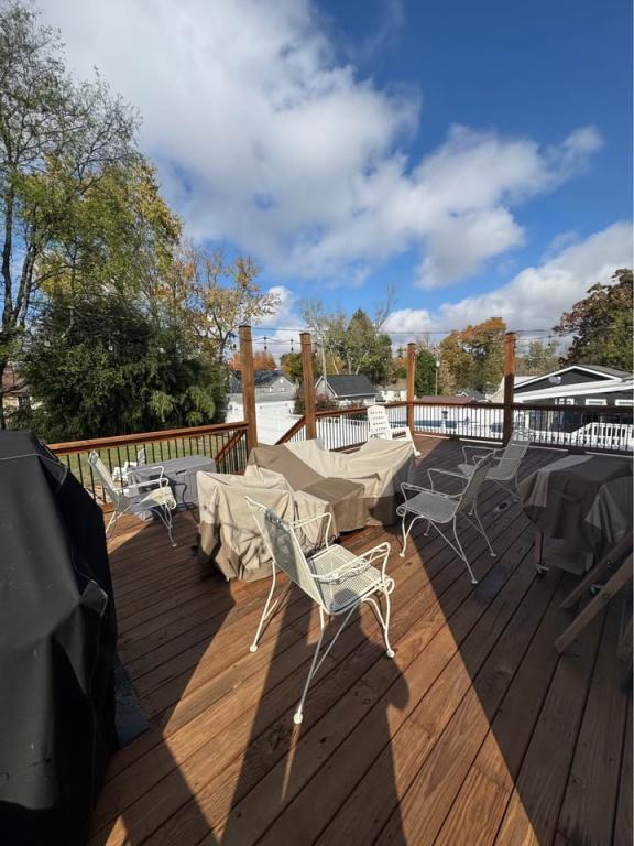 Building Photo - 1533 Harle Ave NW