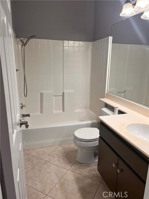 Building Photo - 2940 Vía Toscana