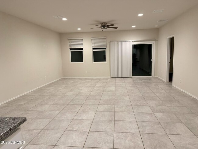 Building Photo - 3473 Encanto St