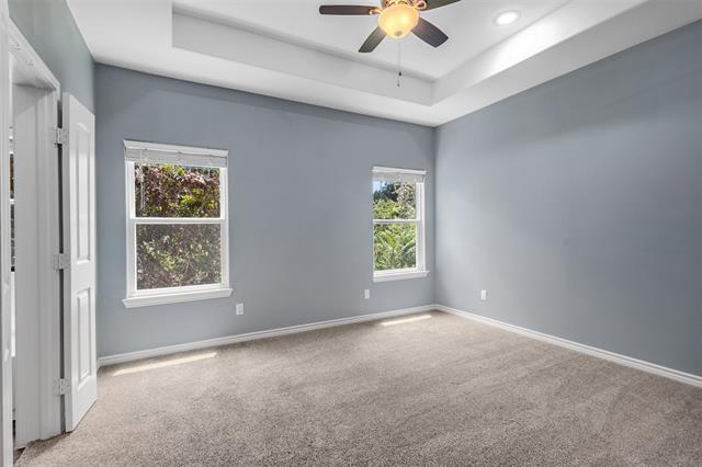 Building Photo - 652 River Garden Dr