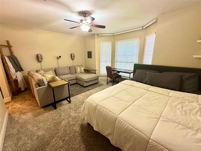 Building Photo - 198 Radecke Rd