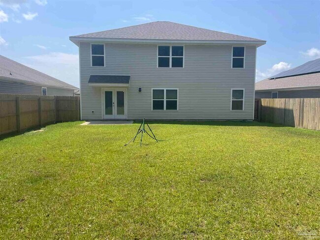 Building Photo - 5241 Peach Dr