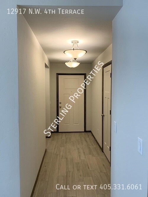 Building Photo - 12917 NW 4th Terrace