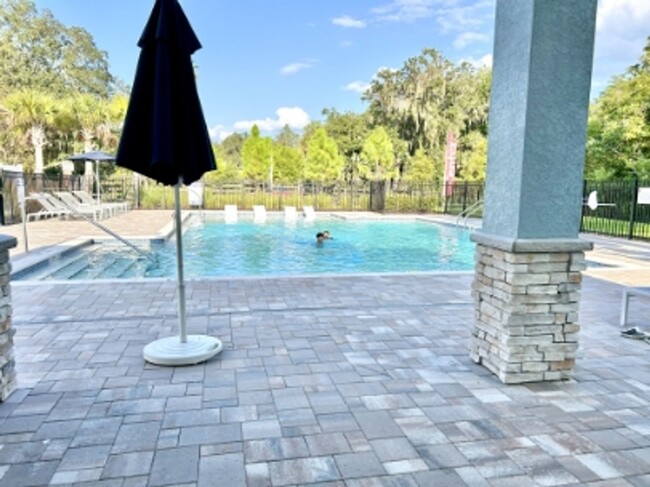 Building Photo - New Build 3Bed 2Bath Townhome in Kissimmee