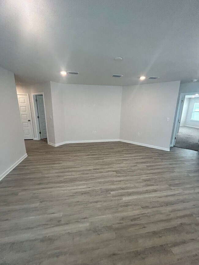 Building Photo - 6586 Atkins Rd
