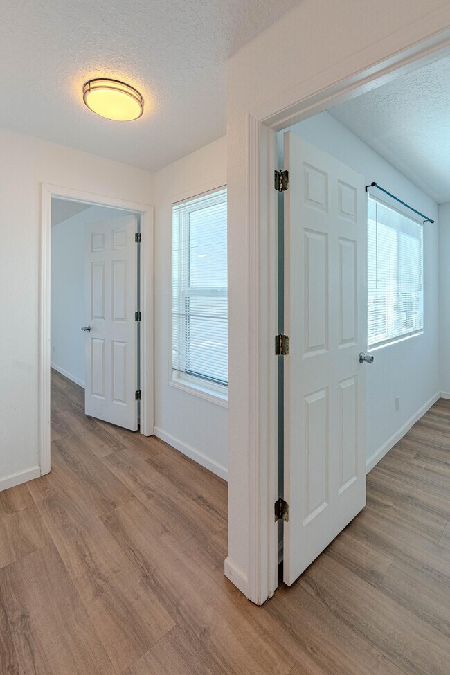 Building Photo - 4929 Black Dr NW