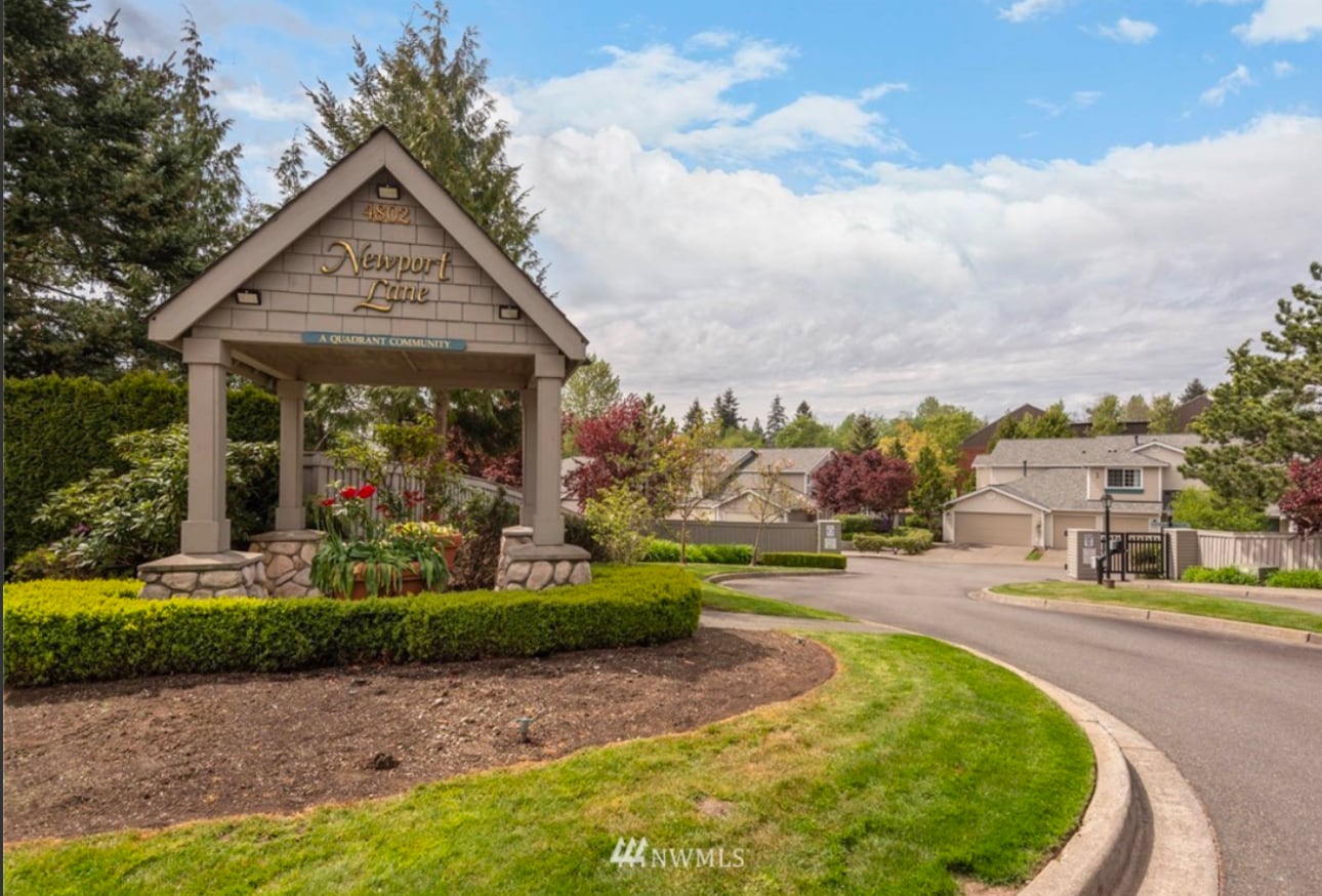 Building Photo - 4802 Nassau Ave NE