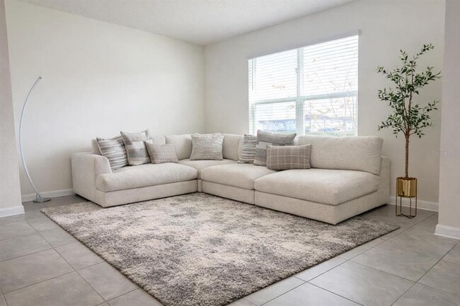 Building Photo - 400 Preston Cv Dr