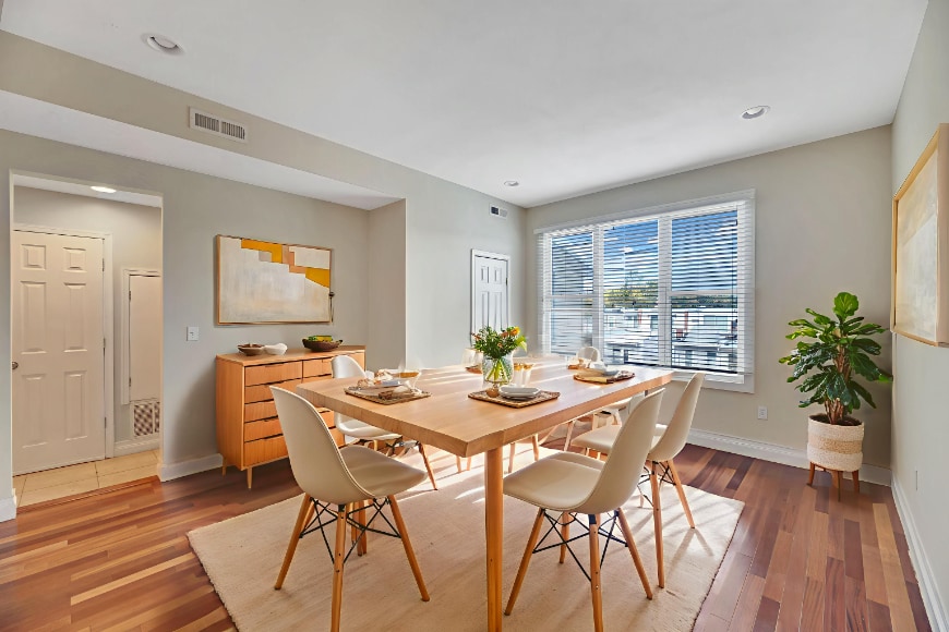 Building Photo - 1865 Newton St NW