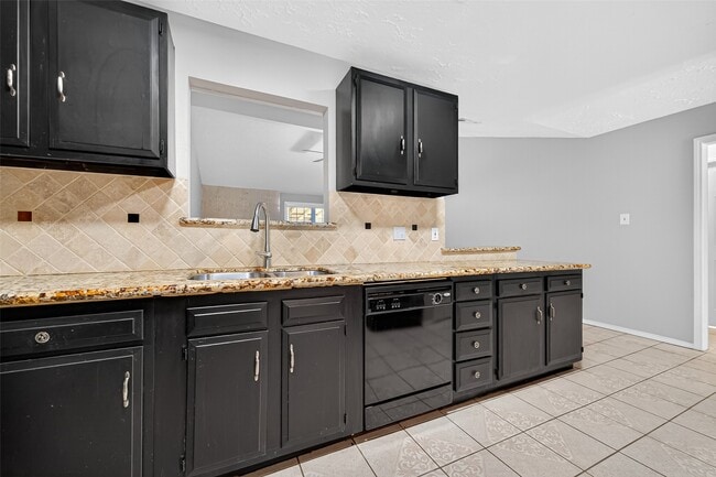 Building Photo - 7414 Breccia Dr