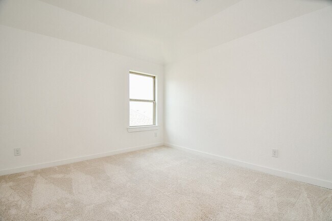 Building Photo - 943 Malibu Shr Ln