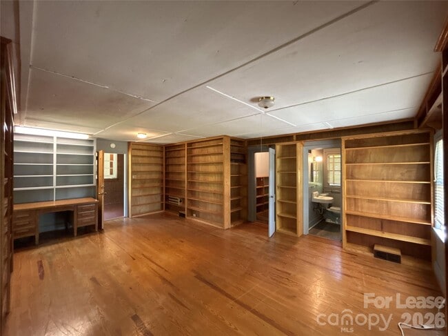 Building Photo - 6602 Allen Black Rd