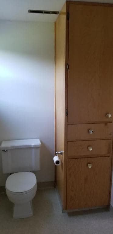 Building Photo - 1615 Hanaford Ave