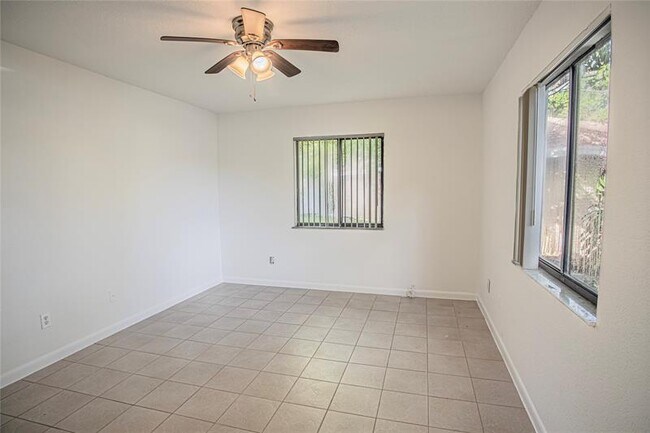 Building Photo - 7942 NW 37th Dr