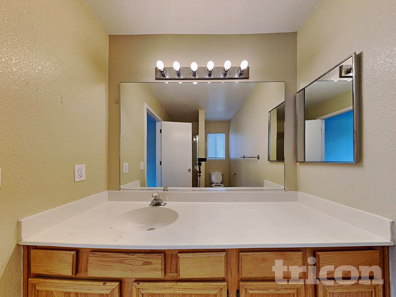 Building Photo - 8640 Sopwith Blvd