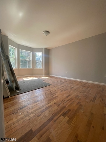 Building Photo - 271 Ellis Ave