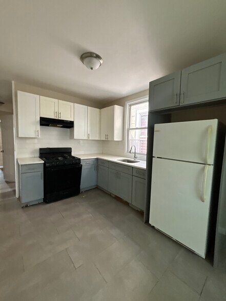 426 S 17th St 3 - 424 S 17th St
