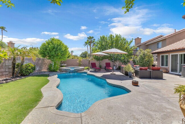 Building Photo - 44310 Villeta Dr