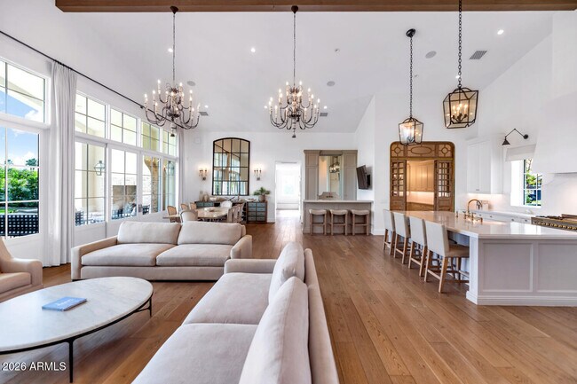 Building Photo - 5119 N 41st St