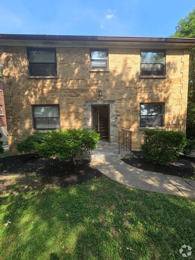 Building Photo - Boudinot Apartments II