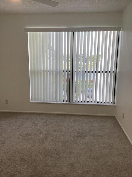 Building Photo - 2308 Bridgewood Dr