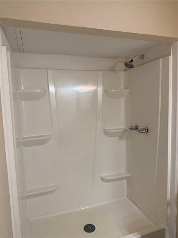 Building Photo - 7213 Chatham Rd