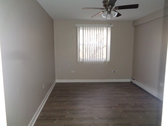 Building Photo - 8550 103rd Terrace