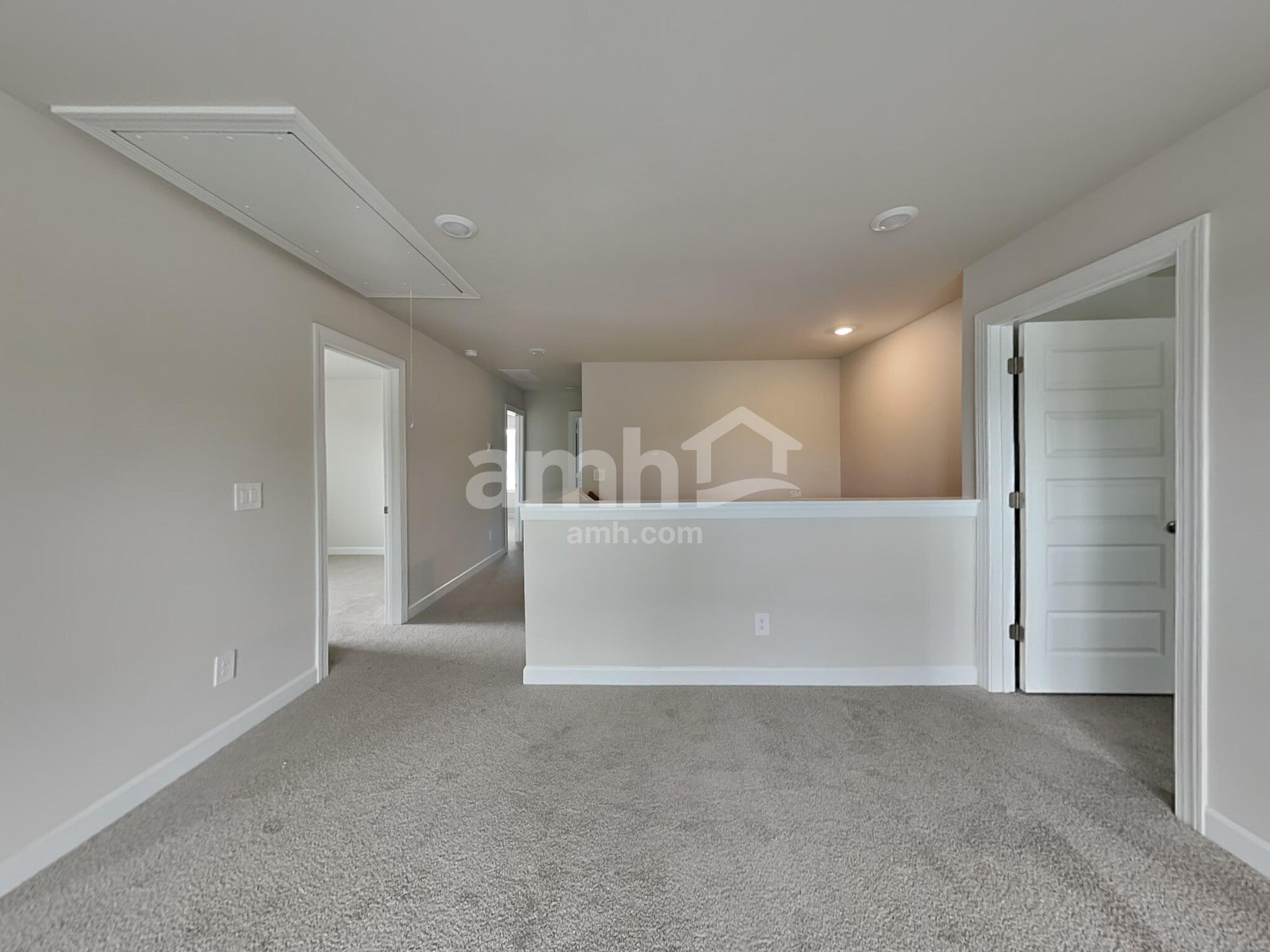 Building Photo - 237 Maxwell Dr