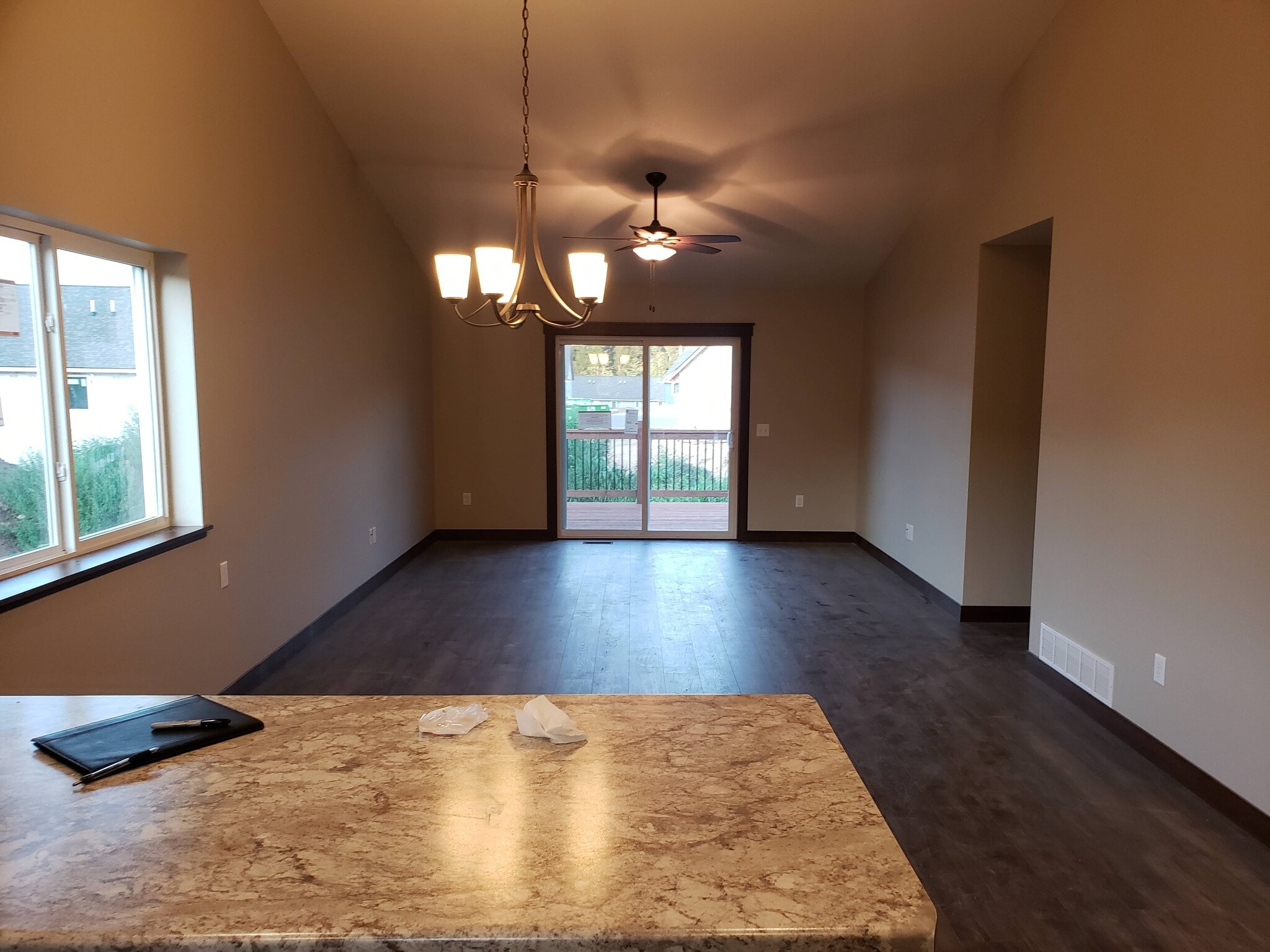 Building Photo - 4955 Bluebell Ct