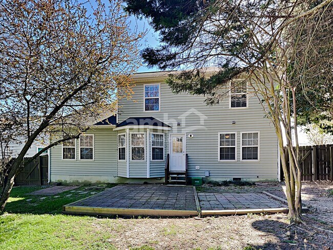 Building Photo - 4001 Mantua Way