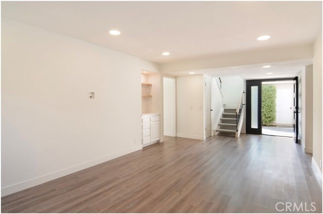 Building Photo - 24291 Whitney Ct