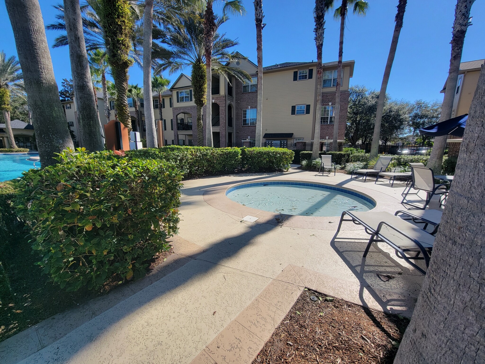 Building Photo - 7800 Point Meadows Dr