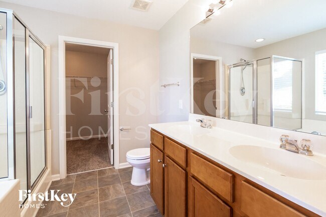 Building Photo - 137 Marinella Dr