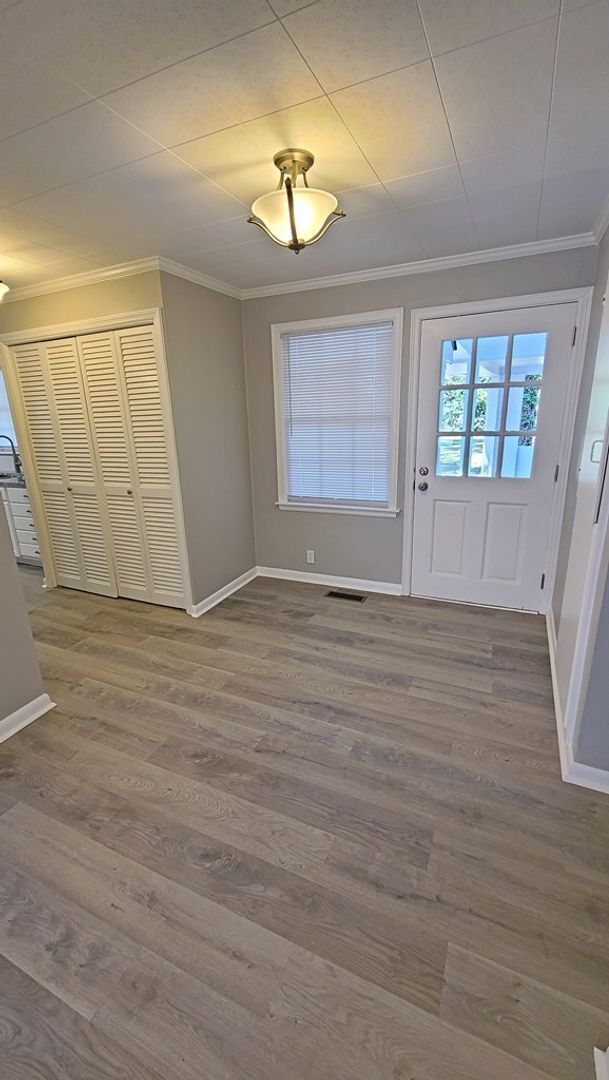 Building Photo - Modern Charm: Spacious 4-Bedroom Home with Inviting Amenities in Valdosta, GA