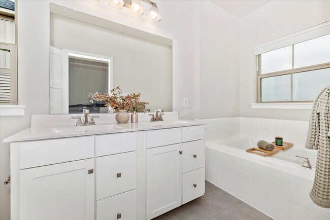 Building Photo - 5824 Pecking Stone St