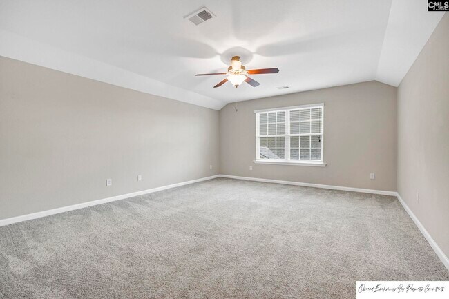 Building Photo - 143 Springhaven Dr