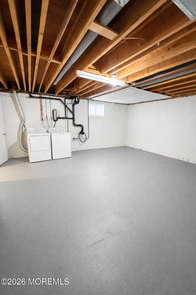 Building Photo - 18 Ginger Ct