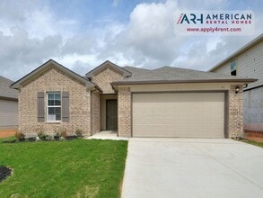Building Photo - 4 BR/ 2 BA in Seguin - 1612 SF in Arroyo Ranch!