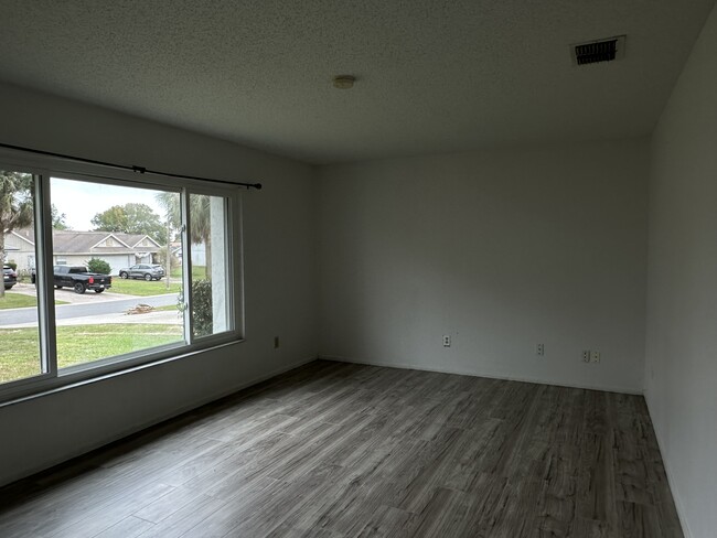 Formal living room - 1120 Jennie Ridge Trl