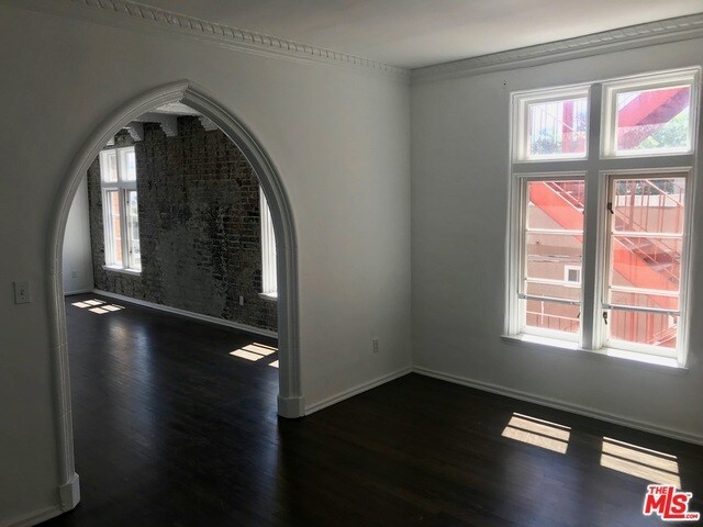 Building Photo - 1287 N Crescent Heights Blvd