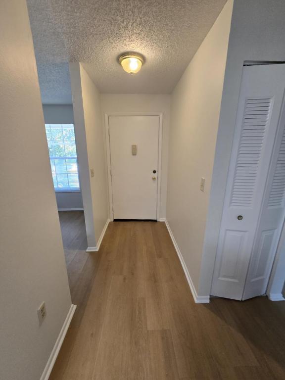 Building Photo - 2955 Stillwell Ct