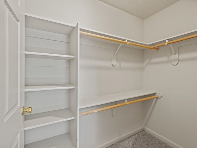 Building Photo - 3 Bedroom Limited Supply******Minutes from...
