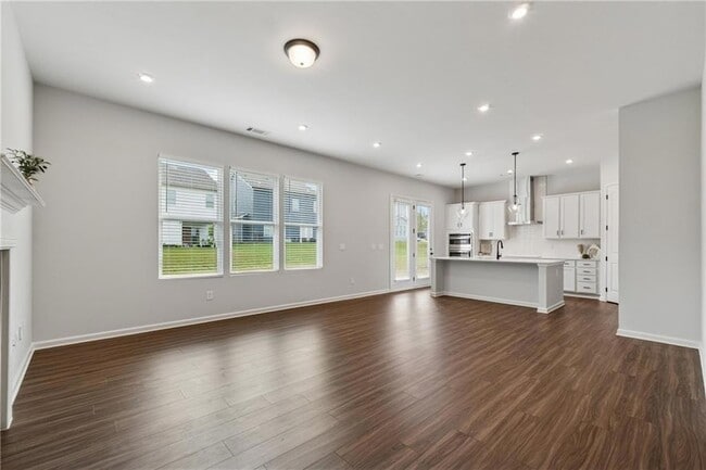 Building Photo - 708 Dover Spgs Dr