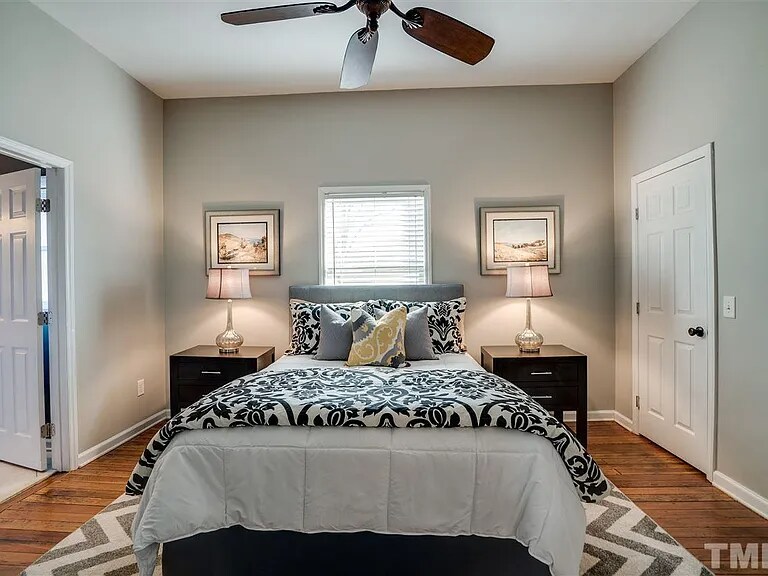 Building Photo - 1204 N Elizabeth St