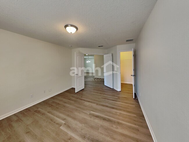 Building Photo - 1221 Mt McKinley Ct