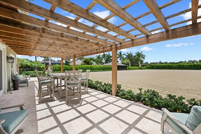 Building Photo - 14410 Equestrian Way